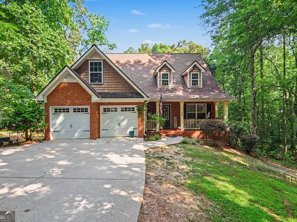 3186 Sweetbriar Dr, Villa Rica, GA 30180