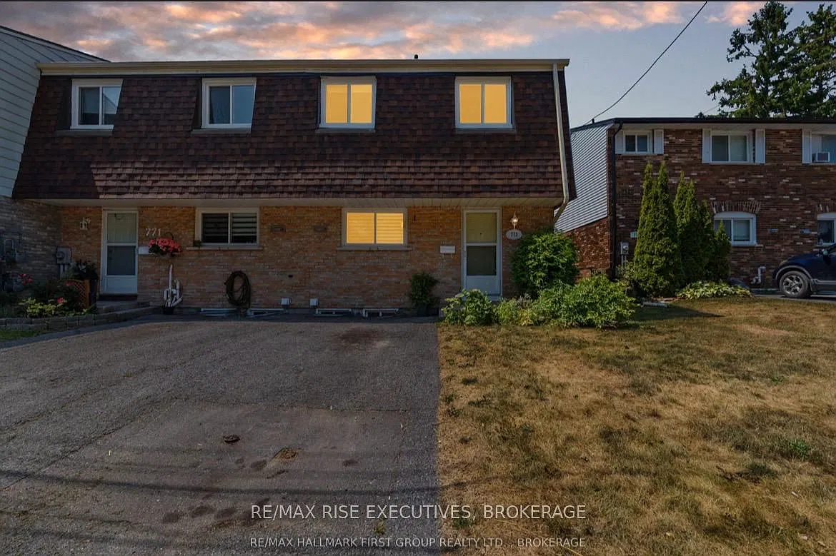 3 bed, $2,400 — Photo 2