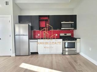 179A Van Buren St #33B, Newark, NJ 07105