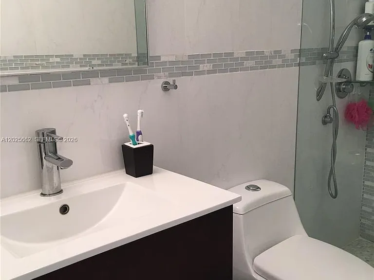 10971 SW 69th Ter #10971 — Photo 23