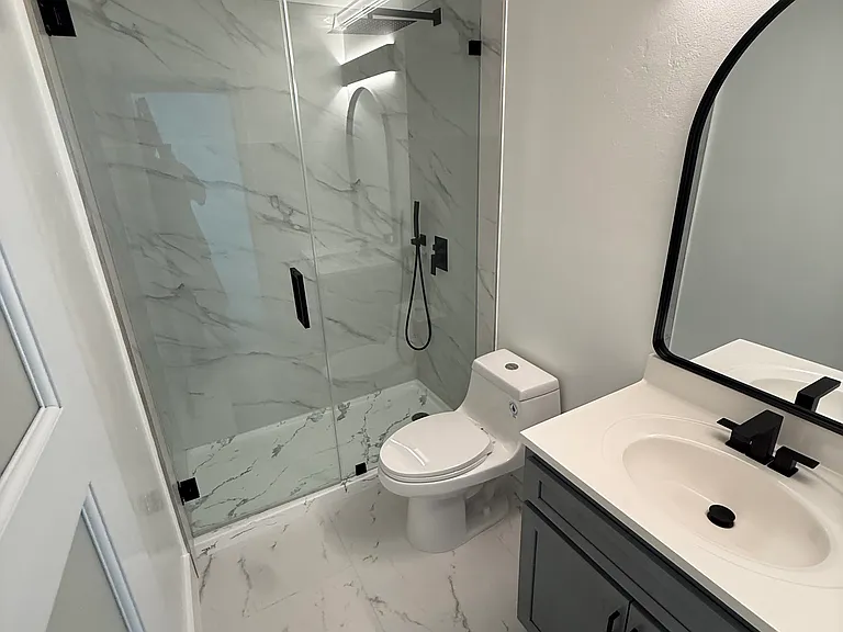 1072 N Alhambra Cir #A — Photo 10