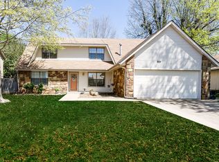 2211 S Gardenia Ave, Broken Arrow, OK 74012