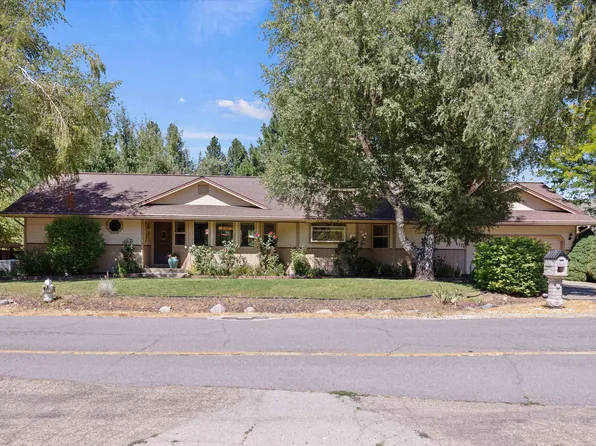 1171 Sunset Dr, Quincy, CA 95971