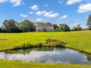 454 Gum Branch Rd, Burns, TN 37029