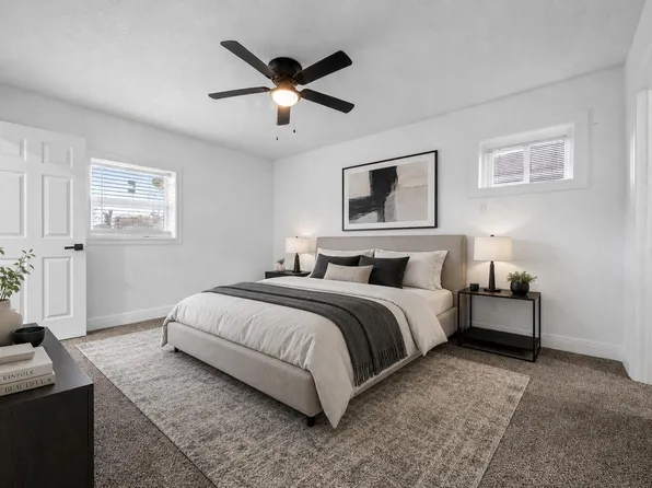 8658 Sonneville Dr, Houston, TX 77080