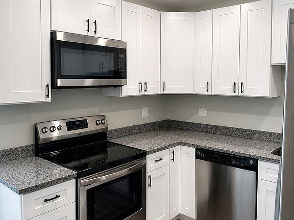 4th image of 10152 S 84th Ter #12309