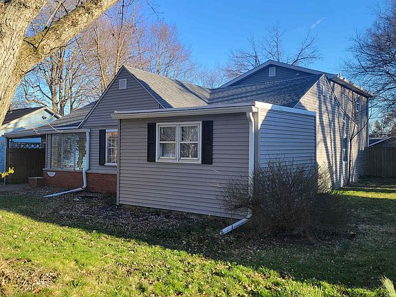 3rd image of 3009 W Oaklyn Ave