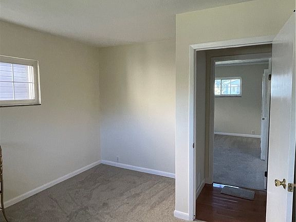4th image of 244 Poca Cir