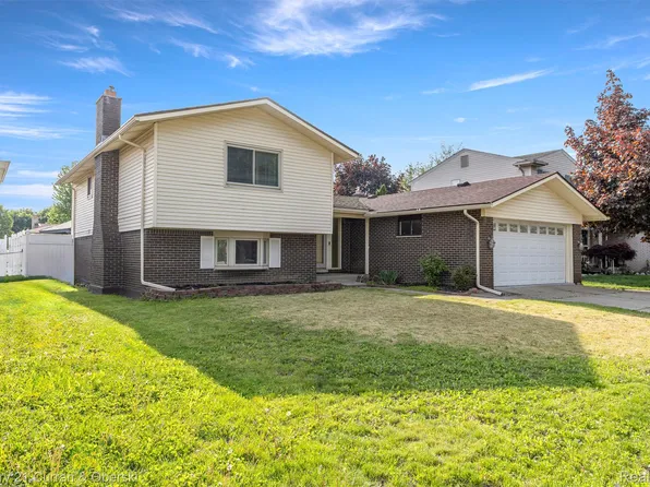 12345 Bedford Dr, Southgate, MI 48195