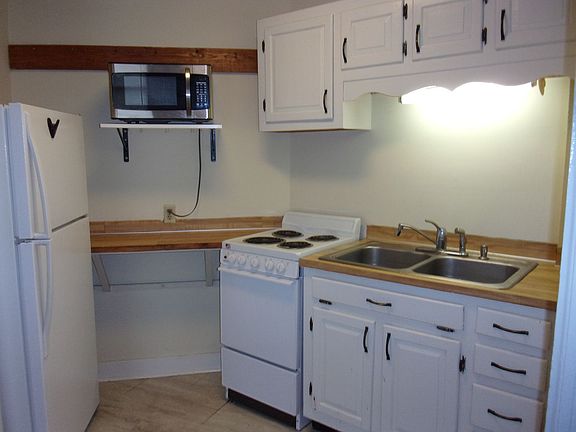 4th image of 401 Charlotte Ave APT C