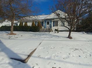 2263 Elm St, Manchester, NH 03104