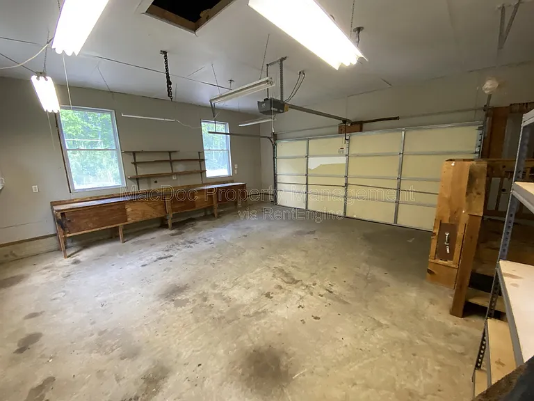 10207 Battlefield Dr — Photo 25