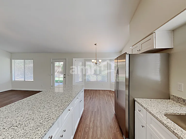 4224 E Cathedral Rock Dr — Photo 4