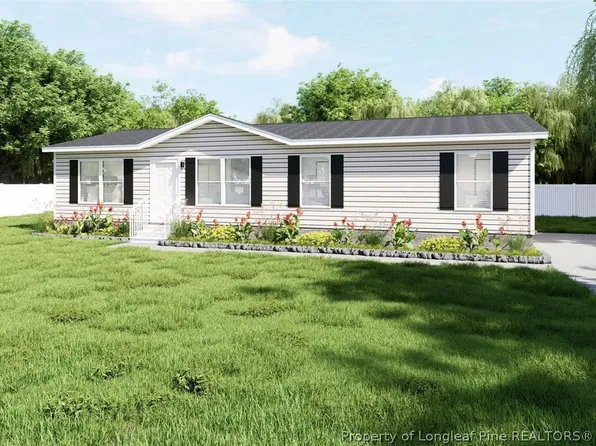 78 Makaiah Ln, Red Springs, NC 28377