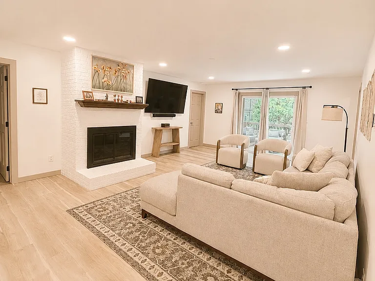 298 High Meadow Dr — Photo 7