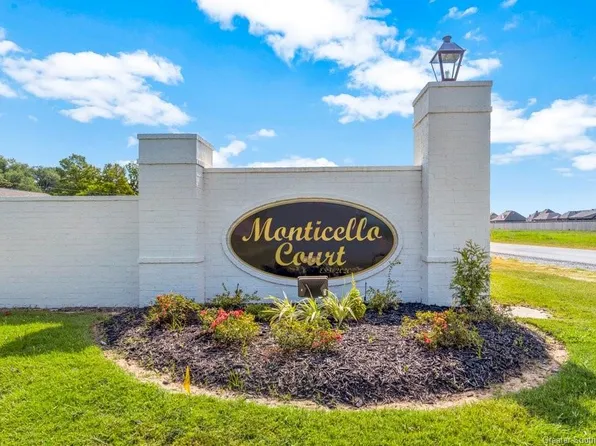 813 Mary Diane McCall Dr, Lake Charles, LA 70605