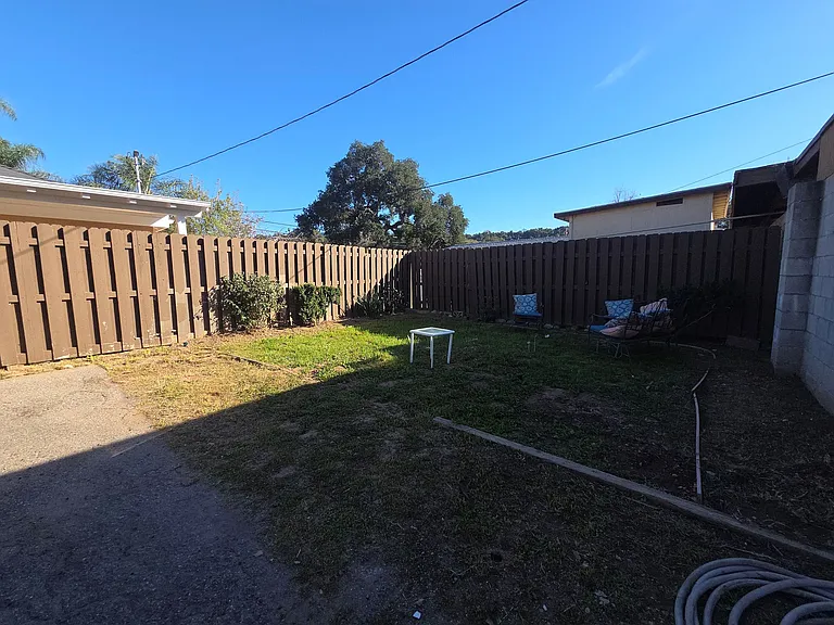 240-246 Cruzero St #244 — Photo 13