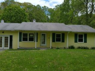 158 Dyer Rd, Roan Mountain, TN 37687