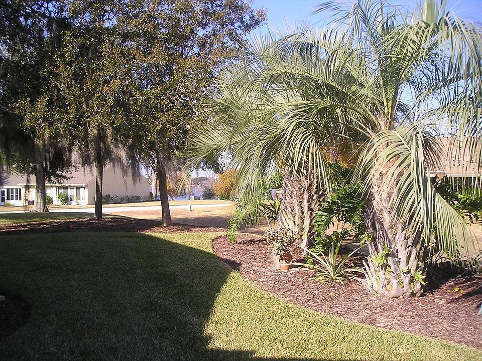 2nd image of 2 Acacia Ct N