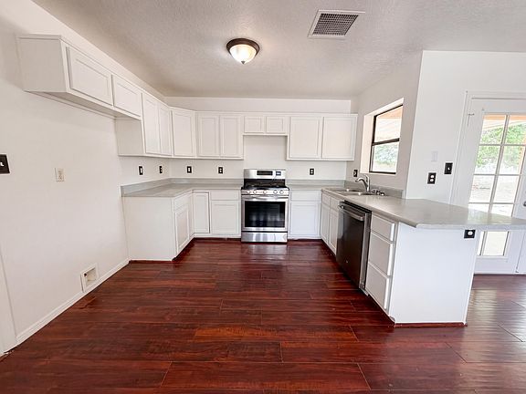 2nd image of 14 Milton Loop