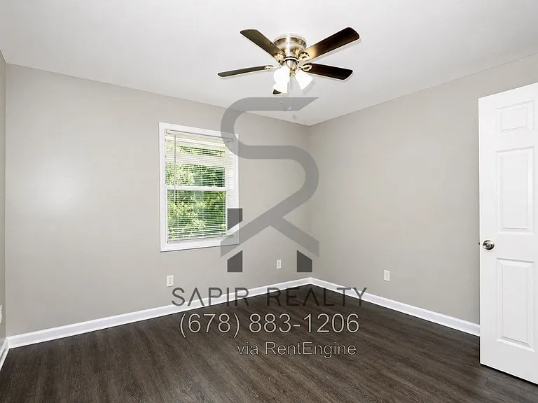371 Lanier St NW #6 — Photo 8