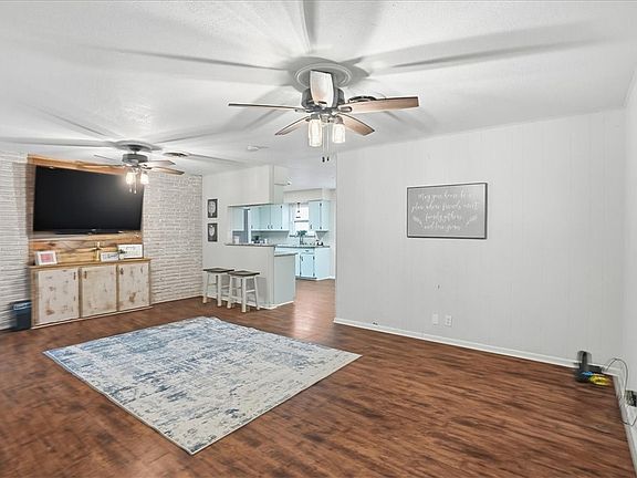 5th image of 11133 Forest Hill Ln
