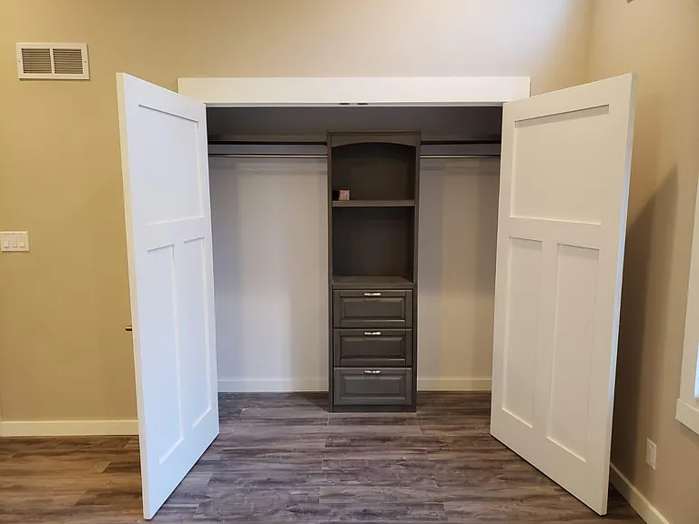 824 Horns Corners Rd — Photo 18