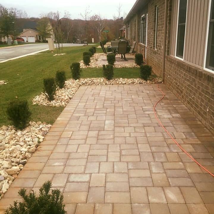 1st image of 1031 Presidents Ln