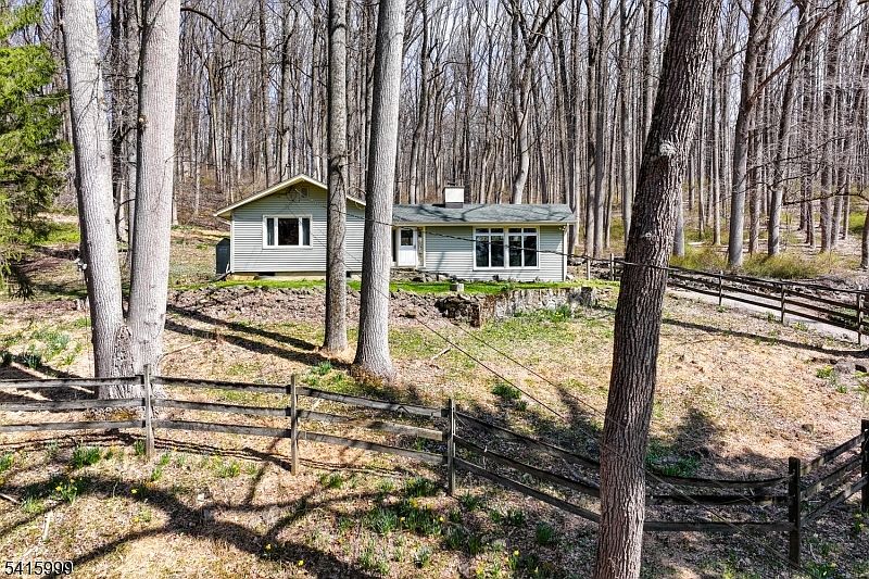 1st image of 95A Dreahook Rd