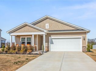 110 Cremello Dr, King, NC 27021