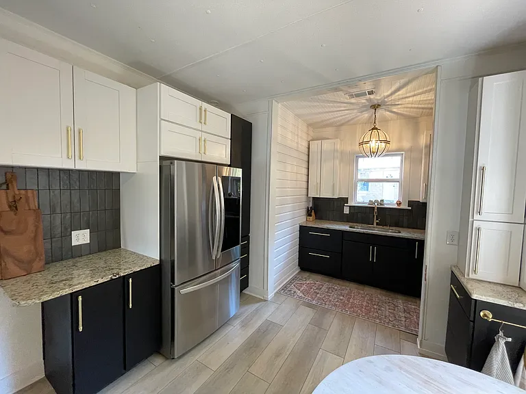 213 Bayou Blvd — Photo 8