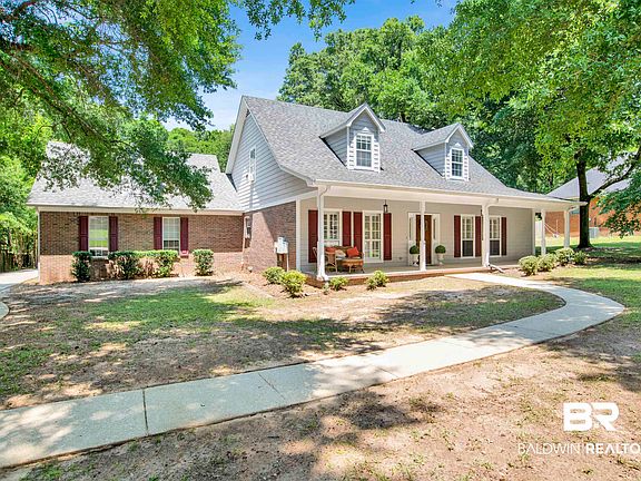 4th image of 31072 Wakefield Dr