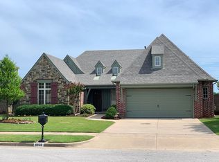 8836 E 120th St S, Bixby, OK 74008