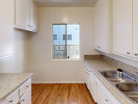 4th image of 501 E Live Oak Ave APT 104