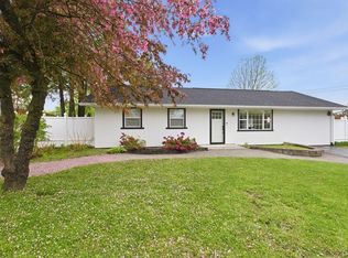 402 Idlewood Blvd, Baldwinsville, NY 13027