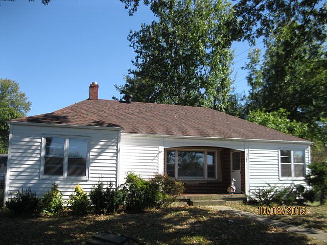 1st image of 8388 Green St