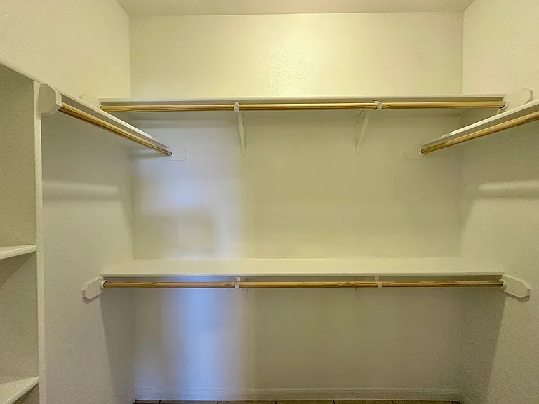 4601 Cambridge Dr — Photo 34