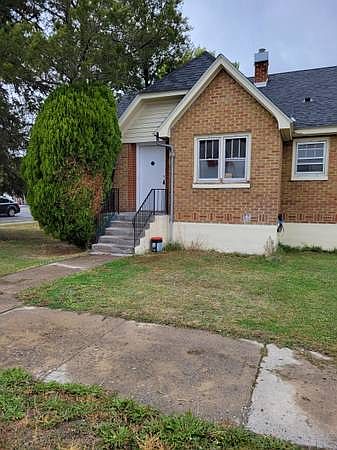 1st image of 79 S Pine St