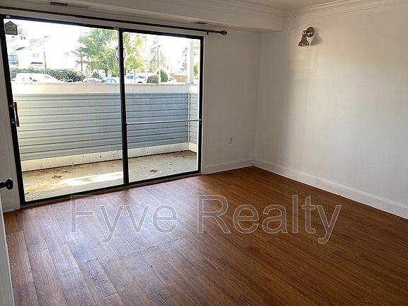 2nd image of 5786 Village Green Dr