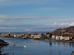 3720 W Lawton St, Seattle, WA 98199