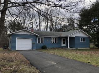 14 Frederick Rd, Greenfield, MA 01301
