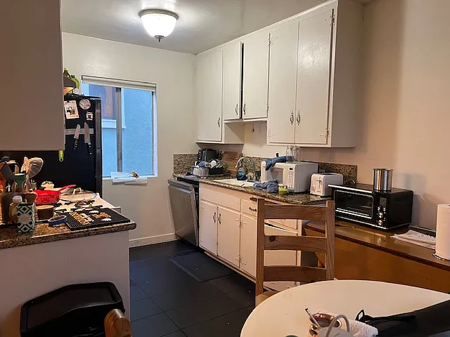 21 Sunset Ave #2 — Photo 9