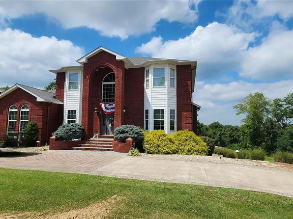 32 Knollwood Dr, Chester, IL 62233