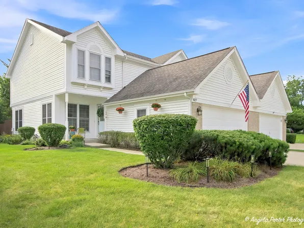 827 Stonebridge Ln, Crystal Lake, IL 60014