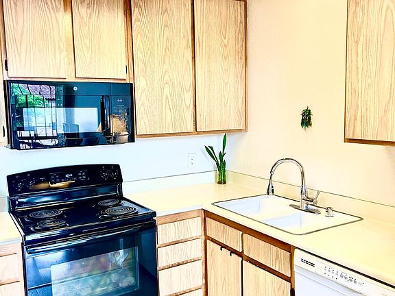 2nd image of 4040 Porte La Paz #83