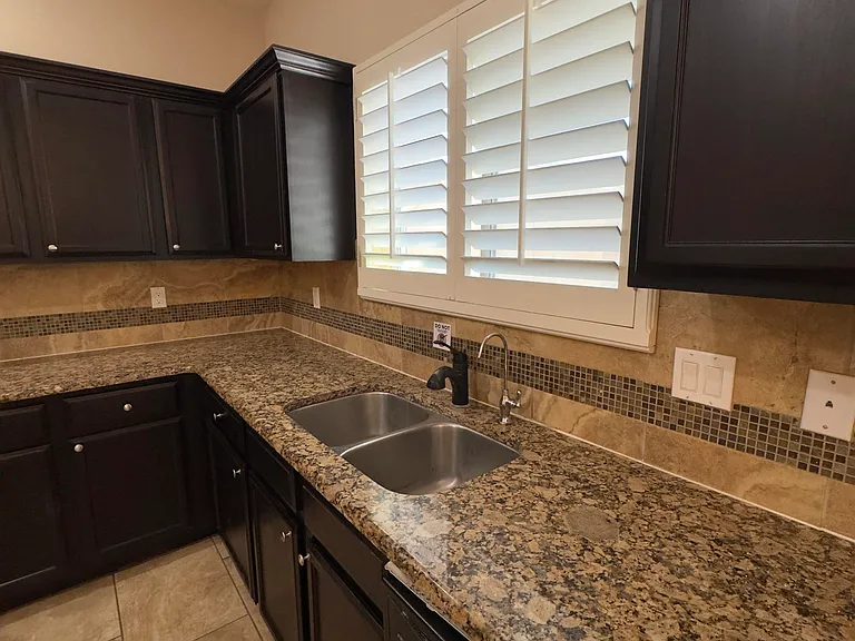 7665 Mundy Creek Dr — Photo 13