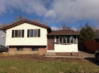 3424 Oakcrest Rd, Columbus, OH 43232