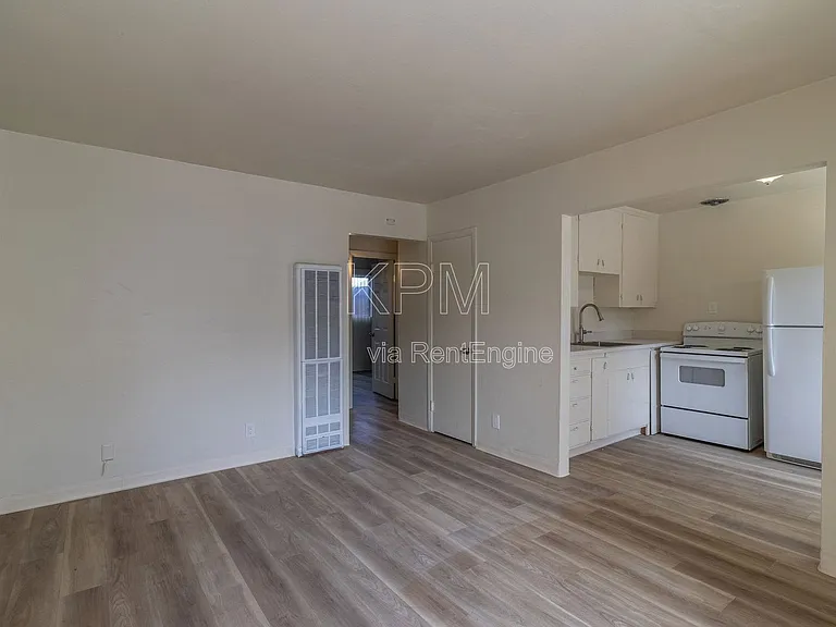 3814 N California St #3 — Photo 4
