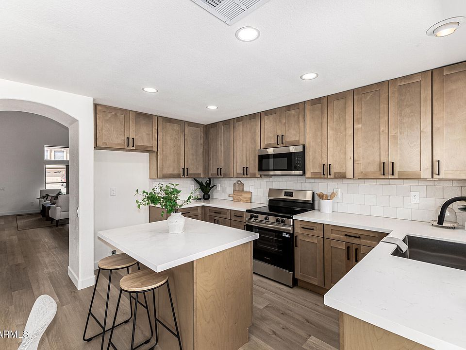 1st image of 8645 E MONTE Avenue