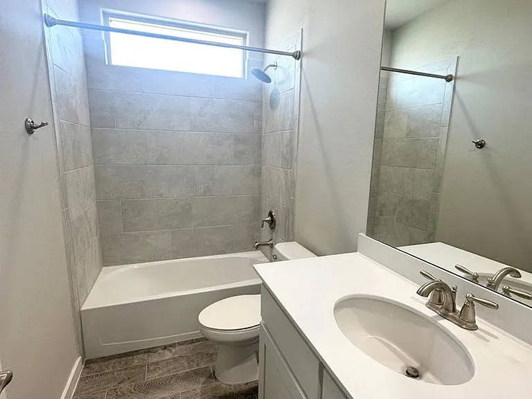 2201 Beaufort Dr — Photo 17